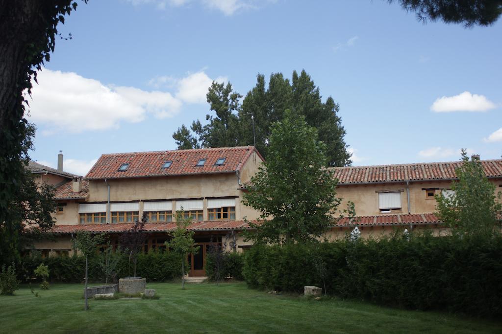 El Jardin De La Huerta Hotel Sahagun Exterior photo